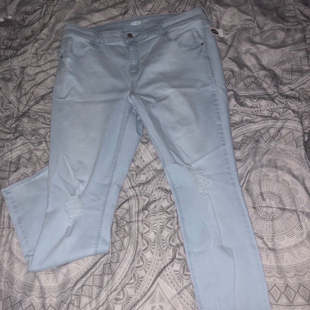 Brand new light wash jeans from old navy
